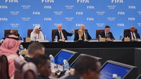 2025赛季全国雪车钢架雪车锦标赛完美落幕，人民日报海外版载文报道